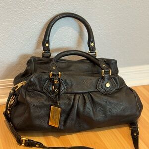 MARC BY MARC JACOBS Black Leather Classic Q Groovee Satchel